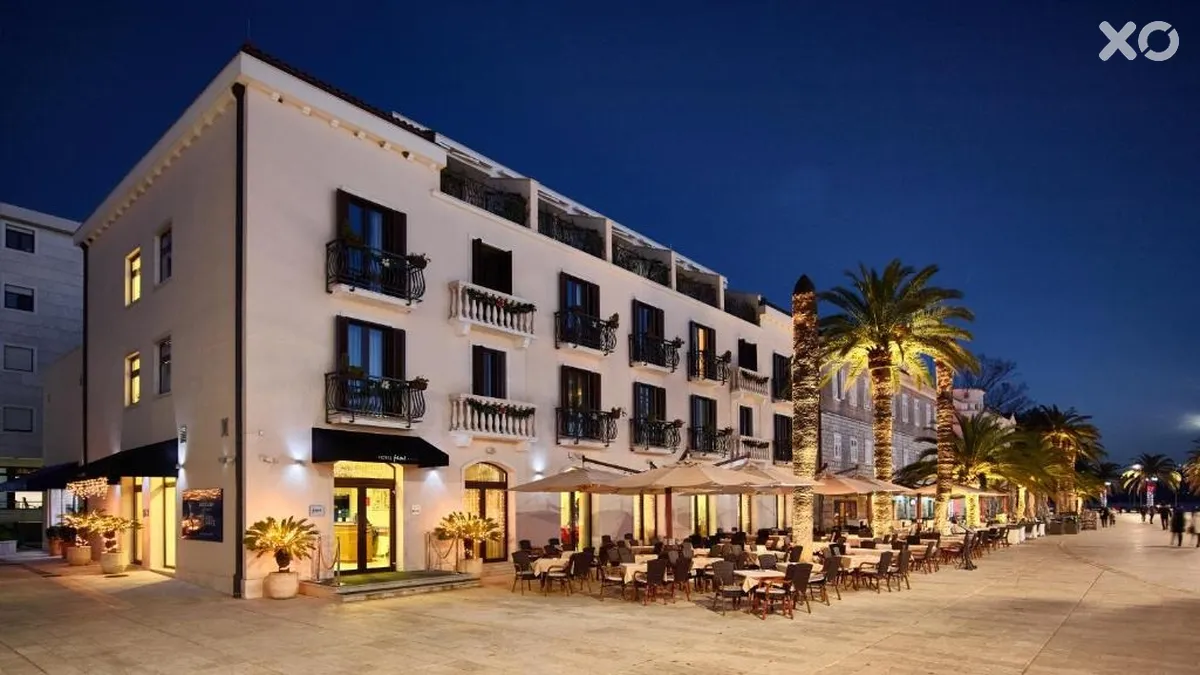 Pine Hotel