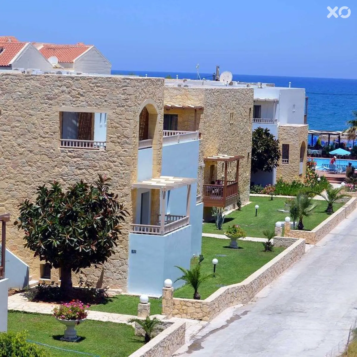 Erato Beach Hotel