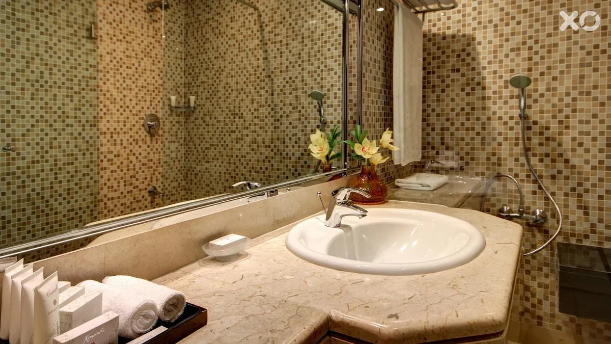 Ajman Hotel