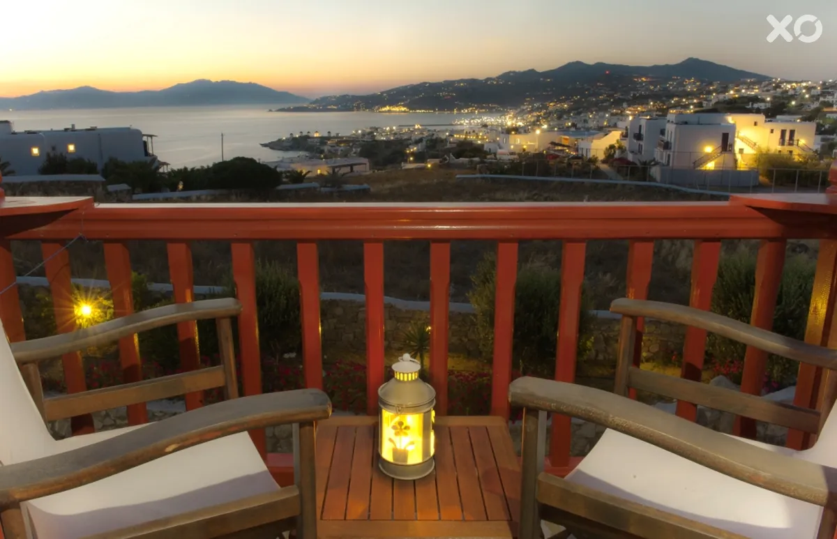 Charissi Hotel