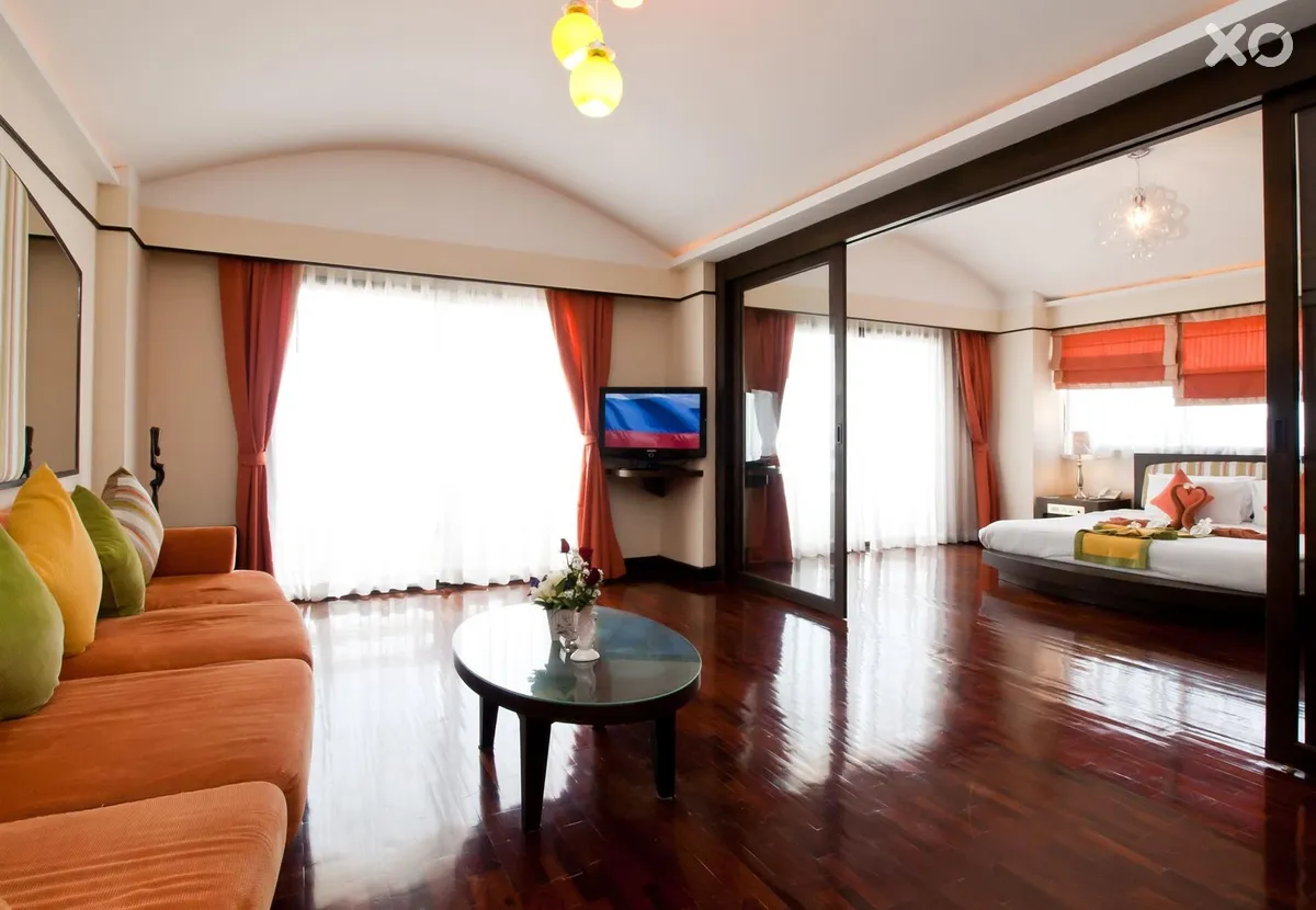 Grand Jomtien Palace