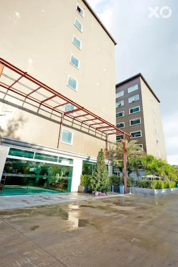 Ease Jomtien Hotel