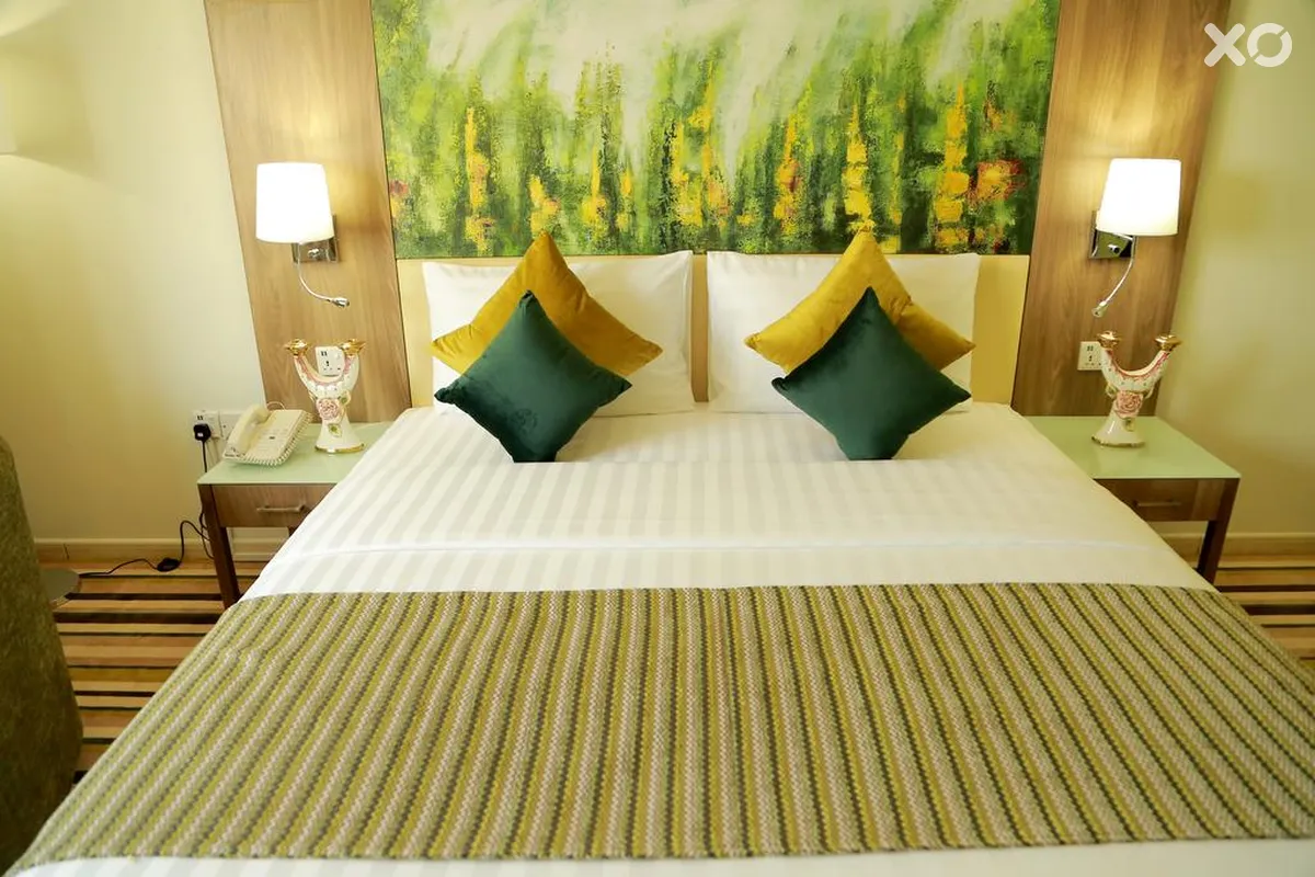 Royal View Hotel