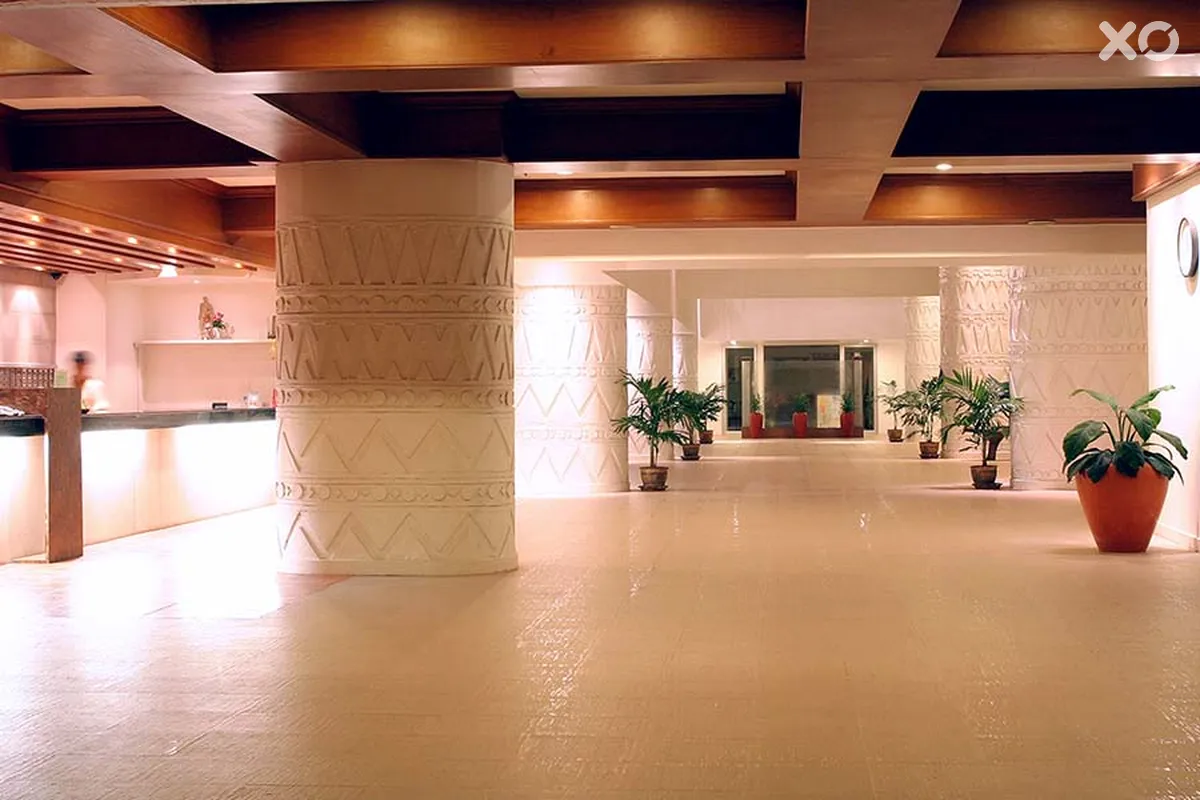 Tropicana Hotel