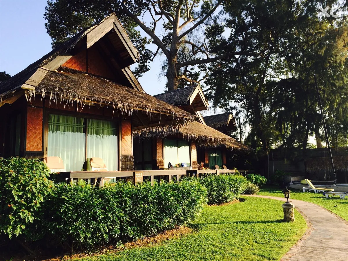 Sunset Village Beach Resort
