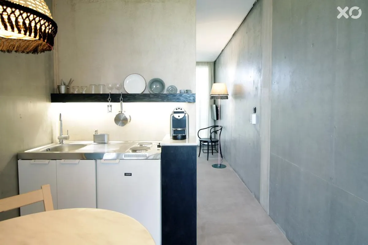 Despotiko Apartment Hotel & Suites
