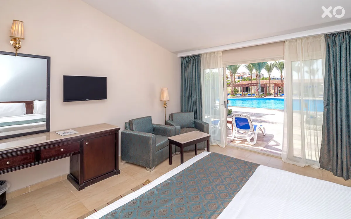 Hawaii Riviera Resort & Aqua Park