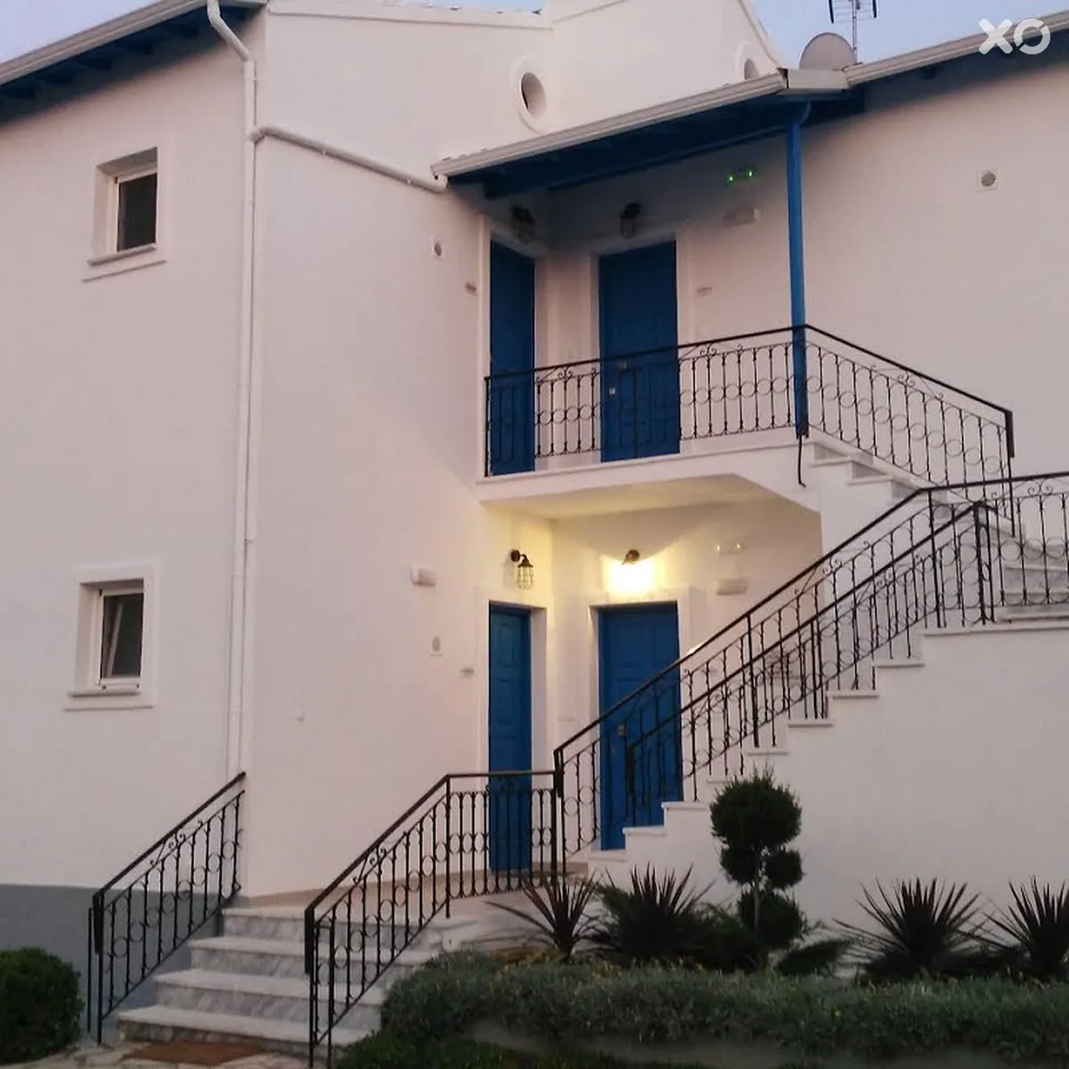 Sunrise Apartments