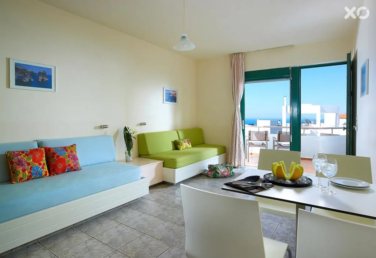 Bella Vista Apartments