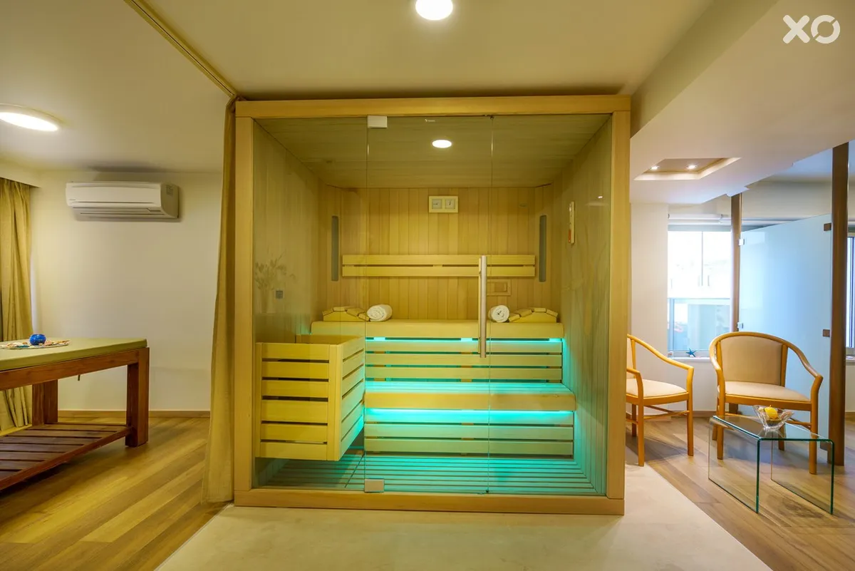 Kyma Suites Beach Hotel