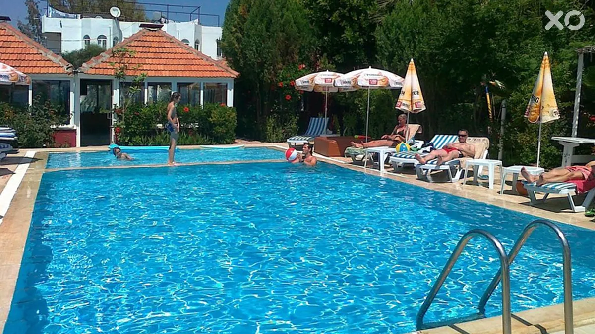 As Queen Beach Hotel