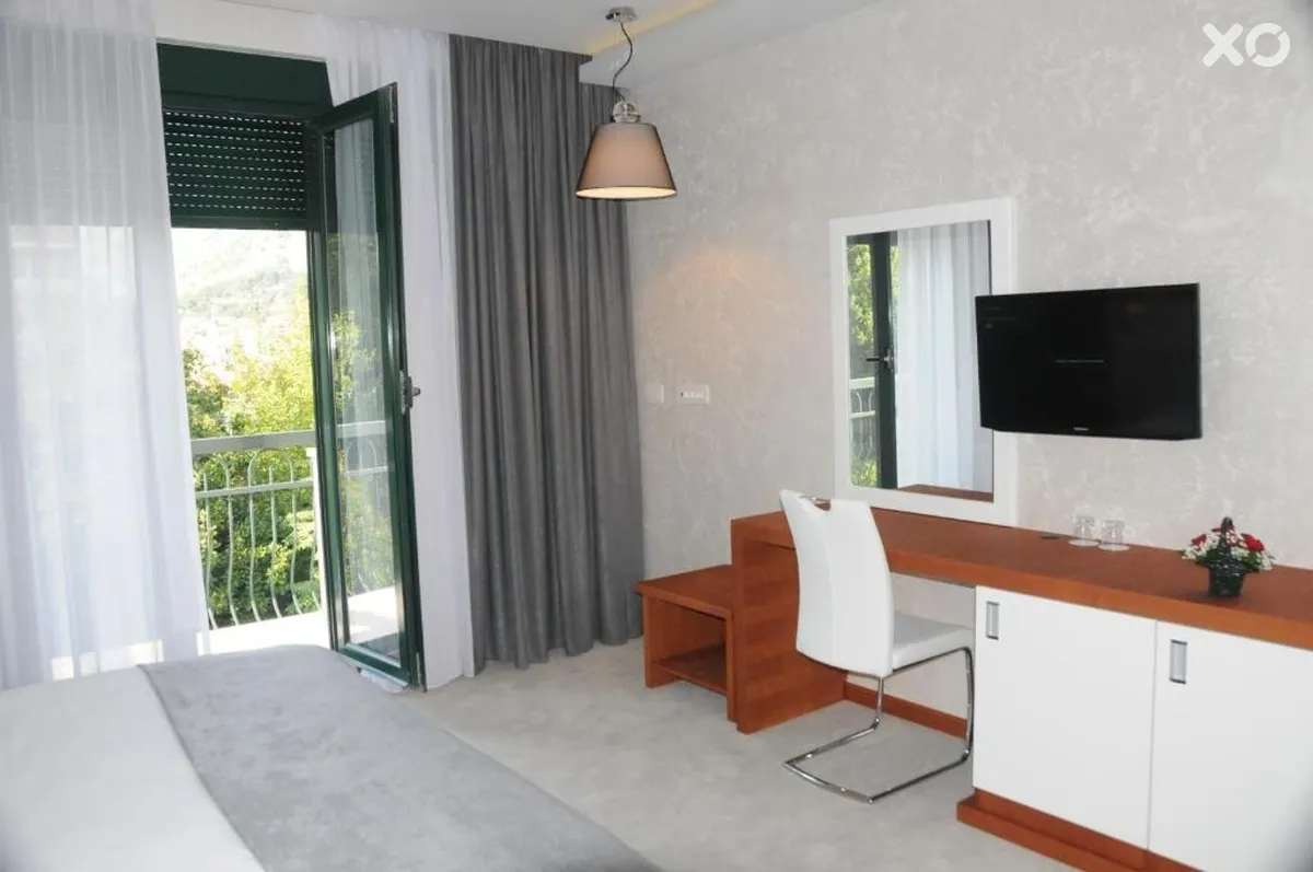 Porto In Hotel