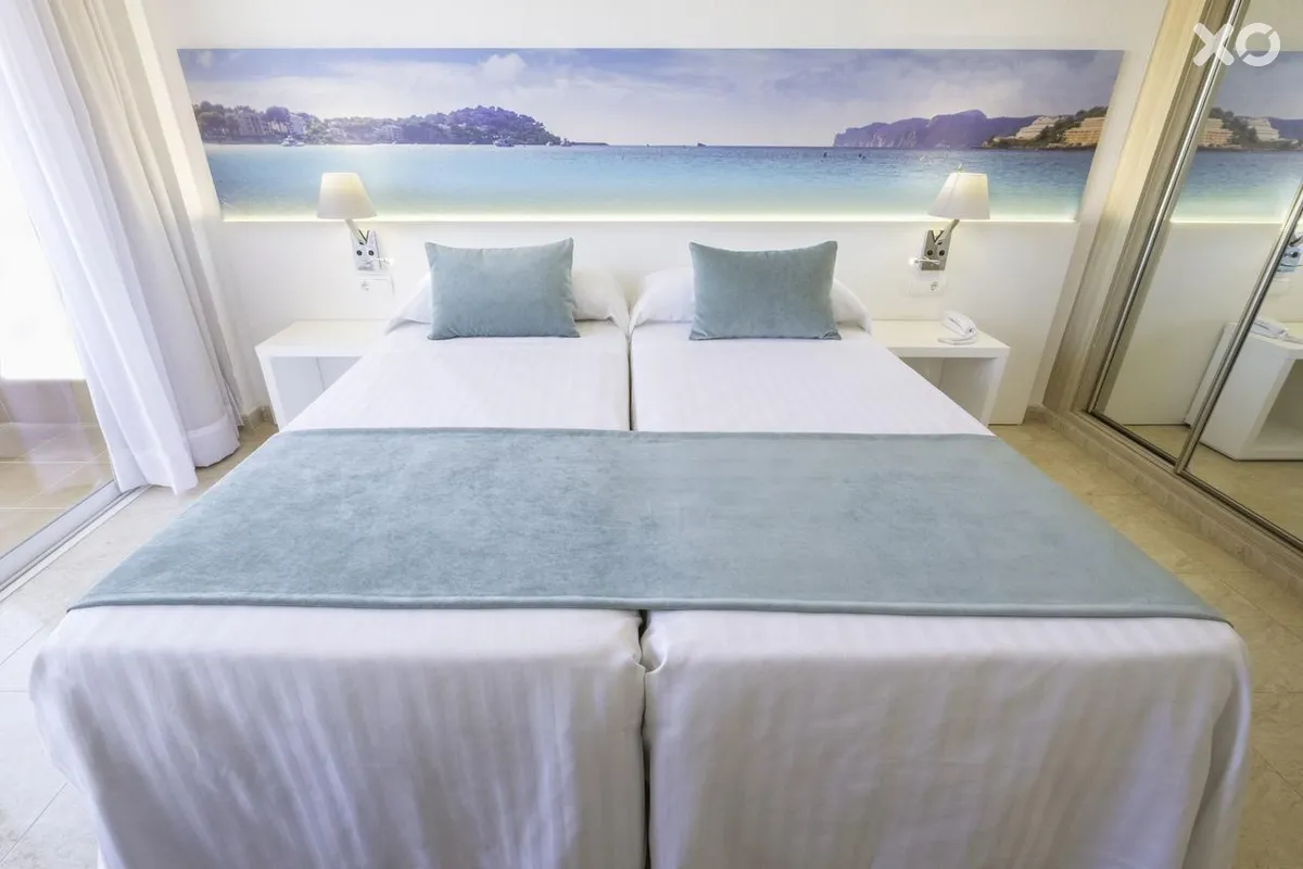 AzuLine Hotel Bahamas