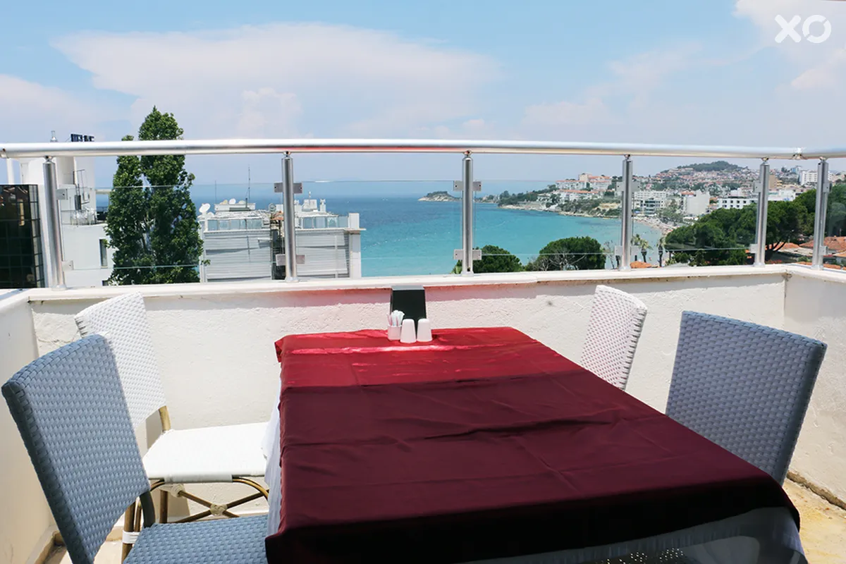 Grand Nett Hotel
