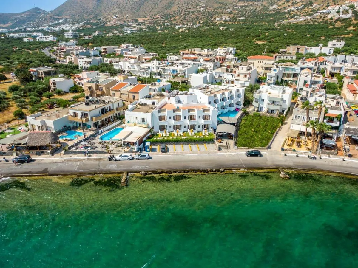 Alikes Suites & Studios
