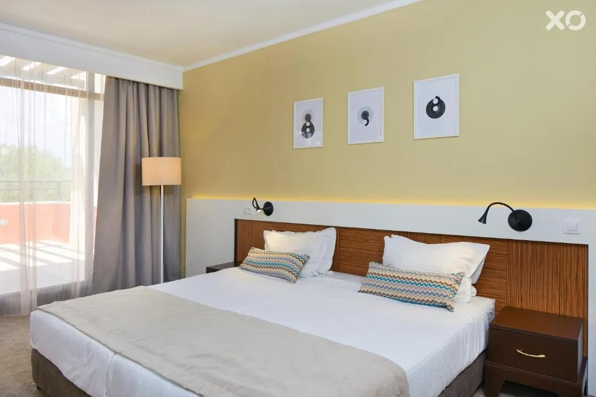 Nobel Hotel