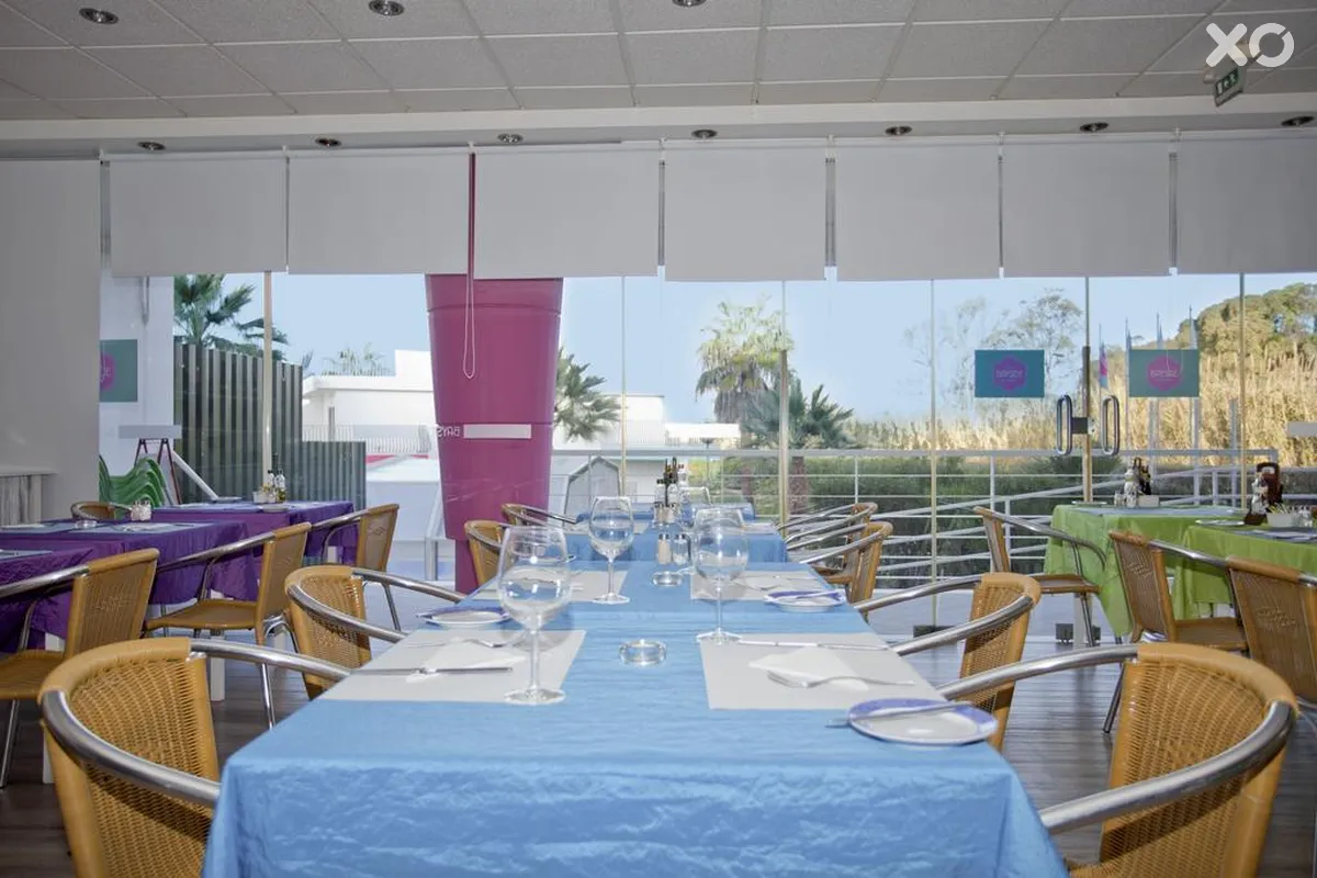Bayside Salgados Hotel
