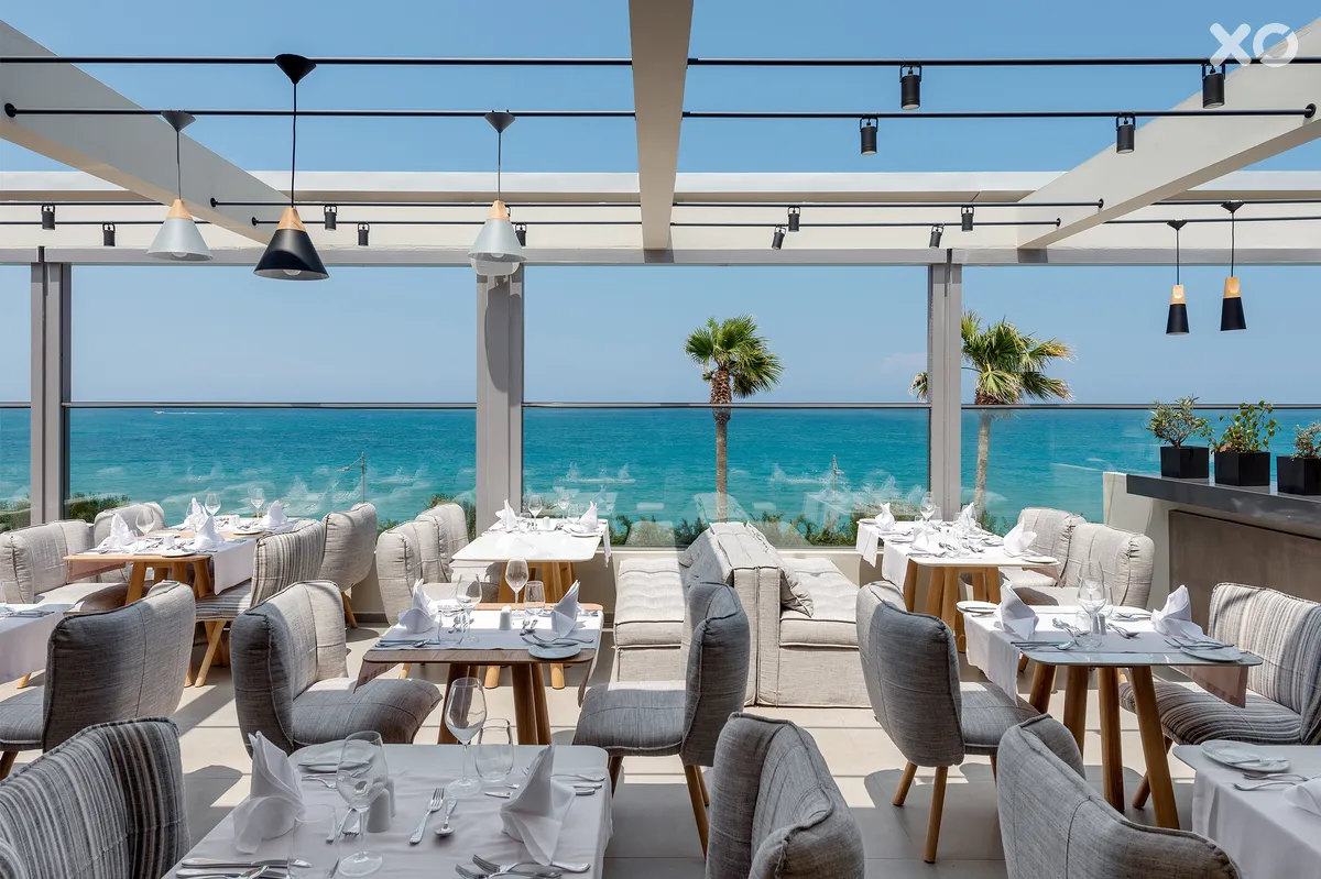 Ikones Seafront Luxury Suites