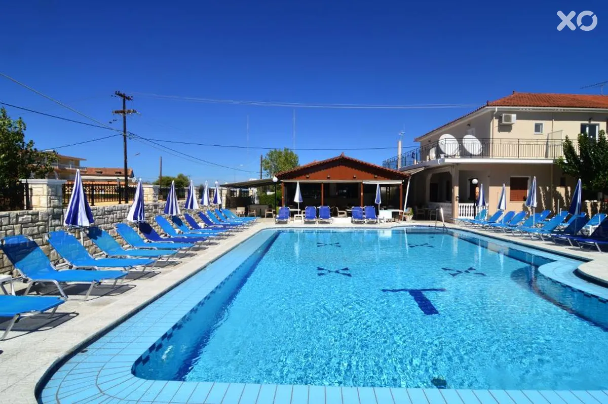 Tassia Hotel