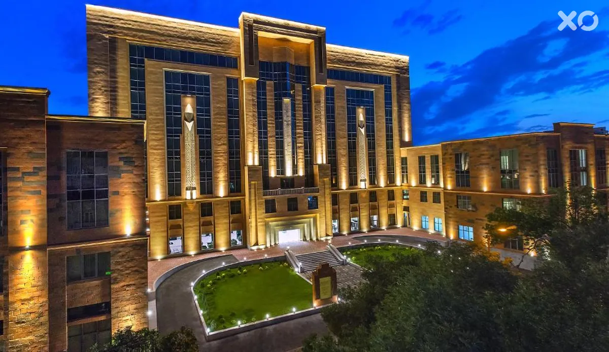 Ani Grand Hotel