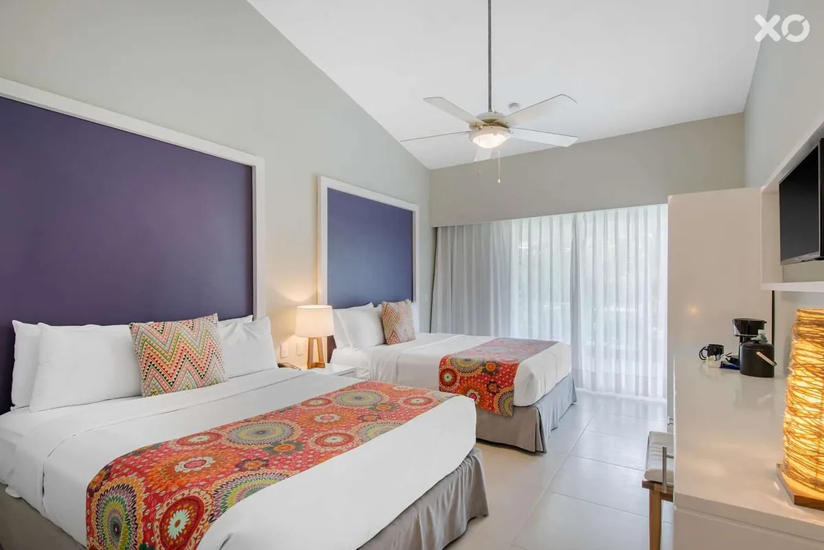Emotions By Hodelpa Hotel