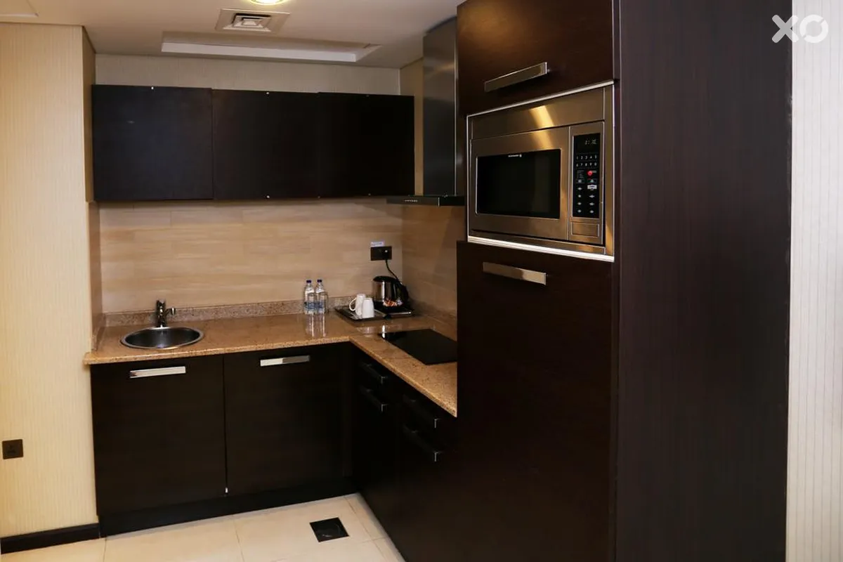 Al Hamra Hotel