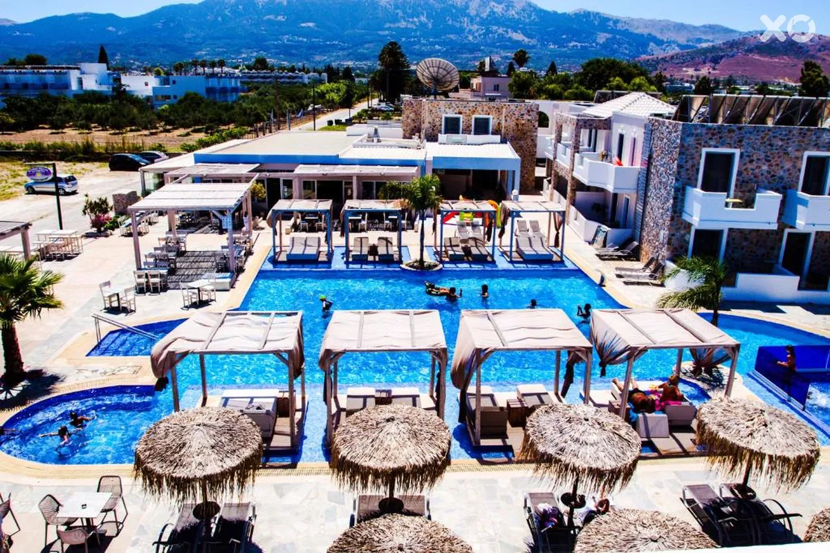 Sunshine Hotel