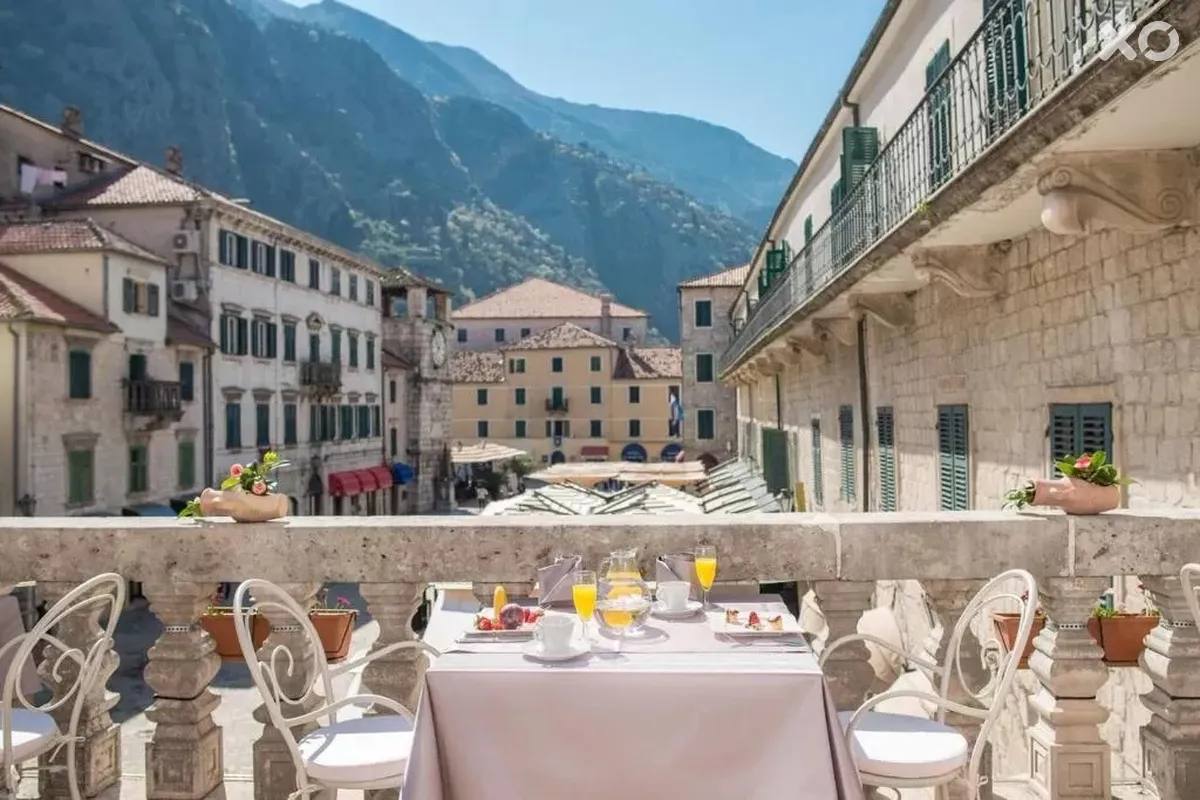 Cattaro Historic Boutique Hotel