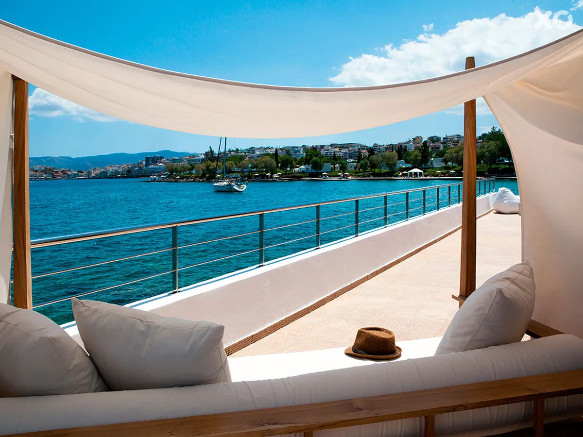 Minos Beach Art Hotel