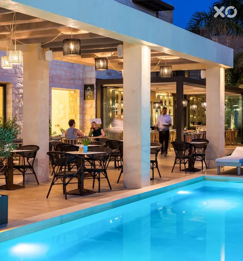 Airis Boutique & Suites