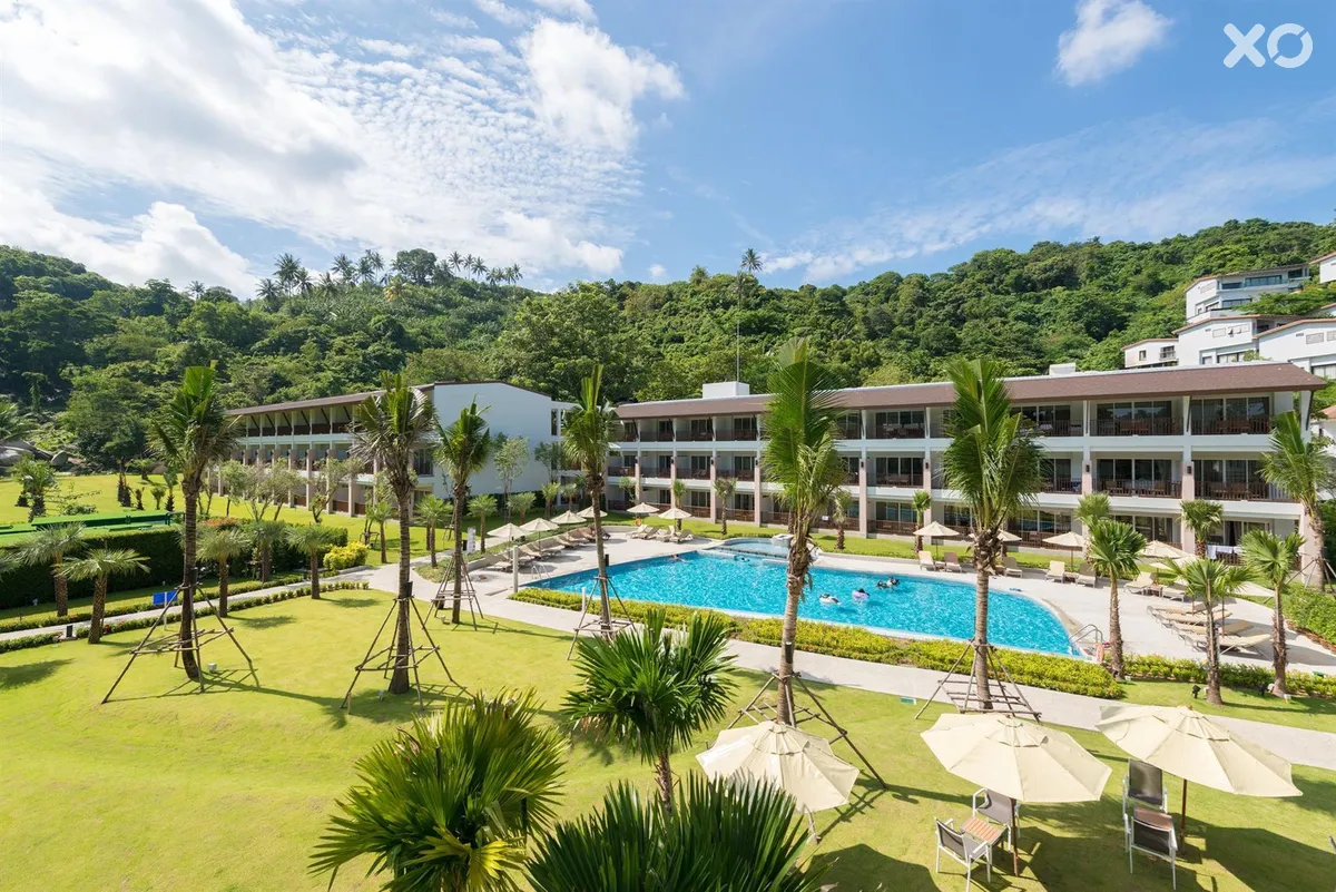 Katathani Phuket Beach Resort