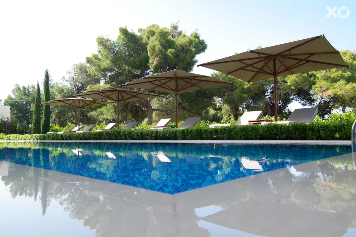 Somewhere Vouliagmeni