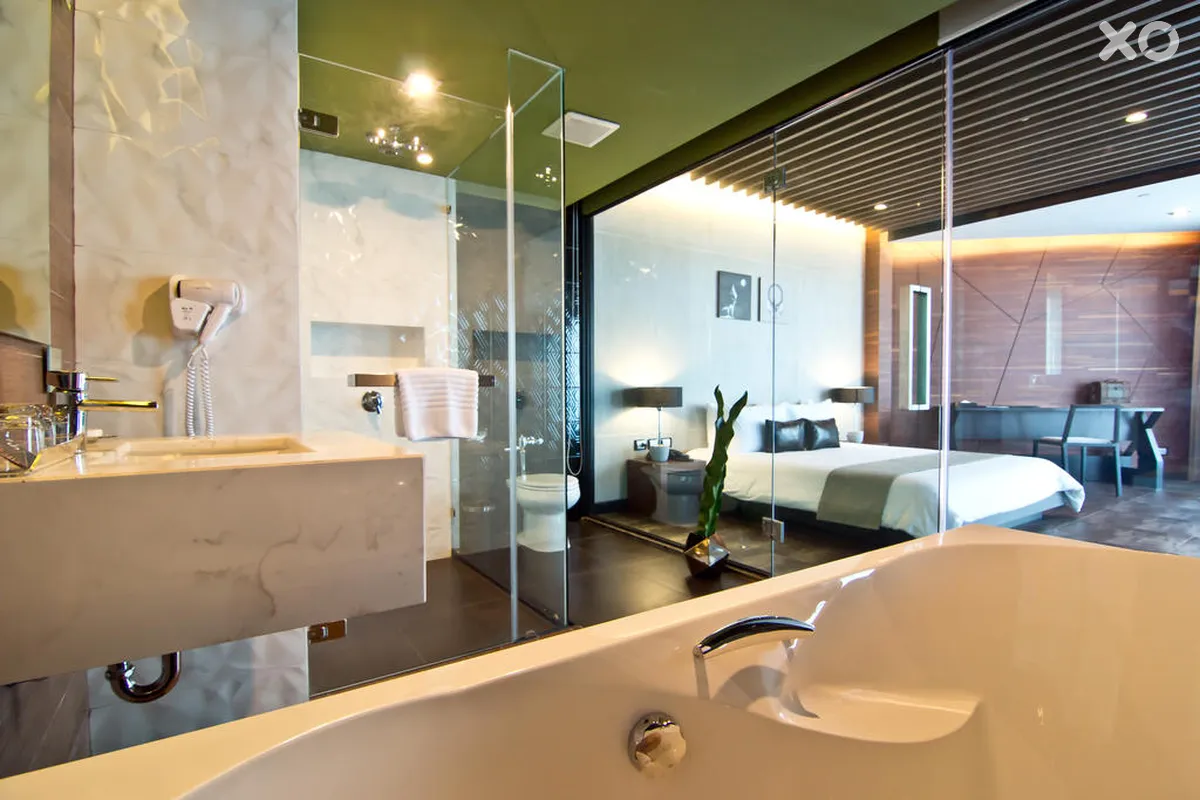 TSix5 Hotel