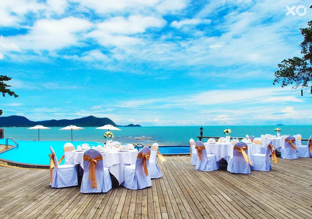 Sunset Park Resort & Spa