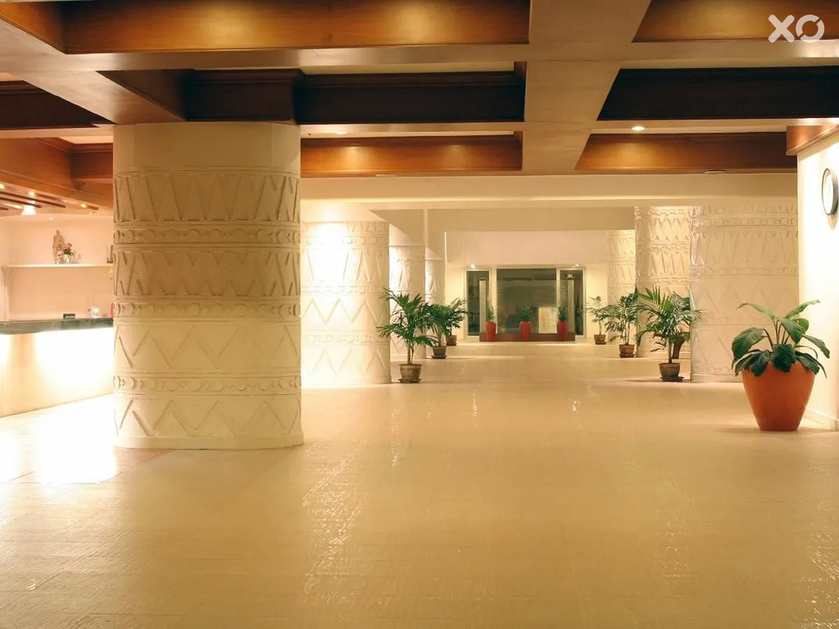 Tropicana Hotel