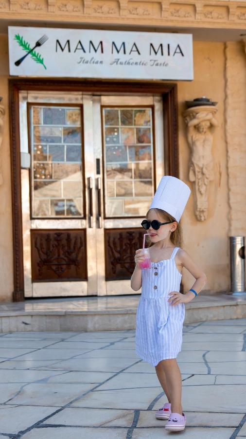 Sunny Days Mirette Family Apartments & Resort