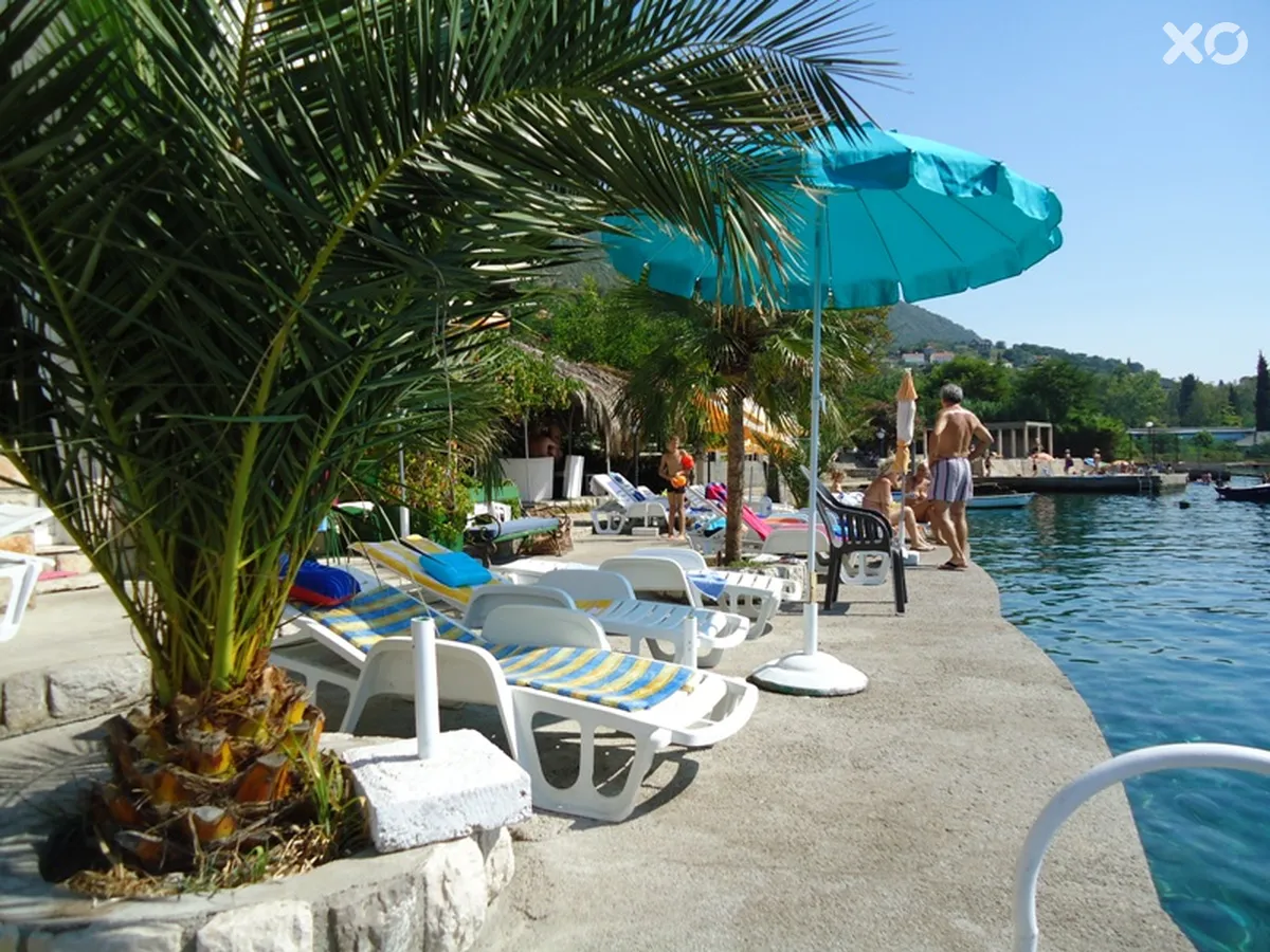 Roza Apartments