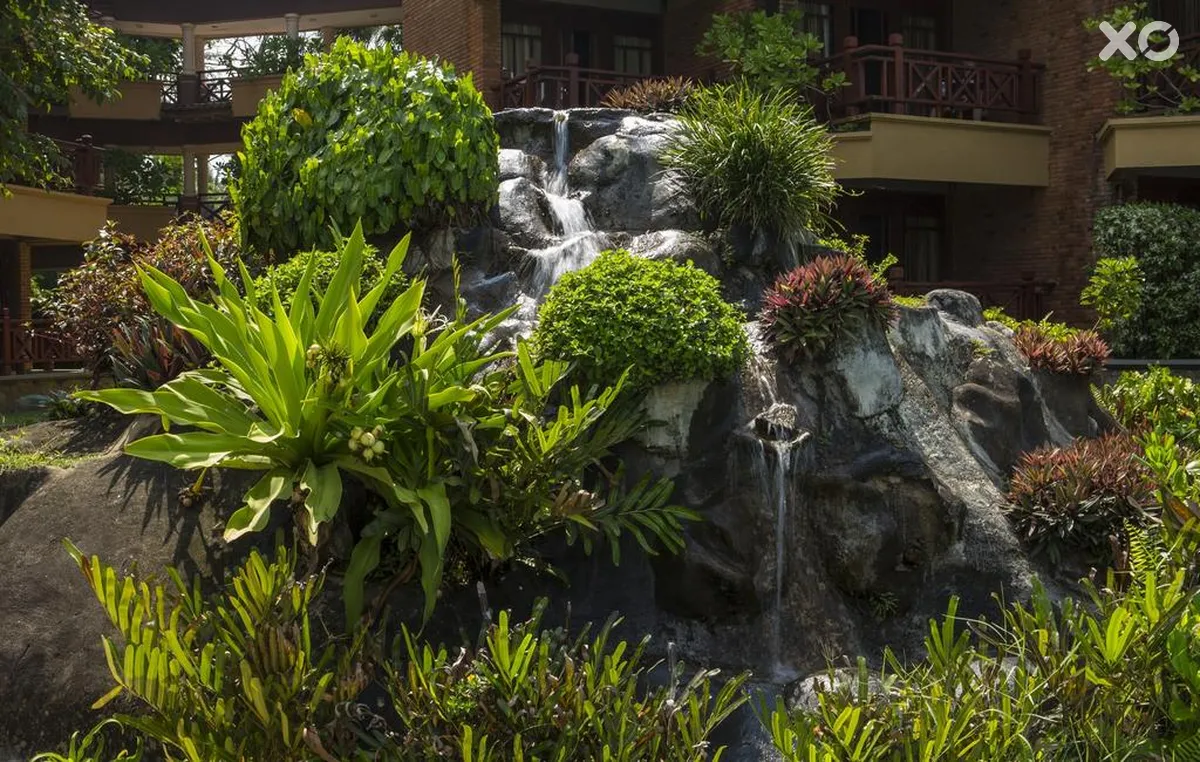 Royal Palms Beach Hotel