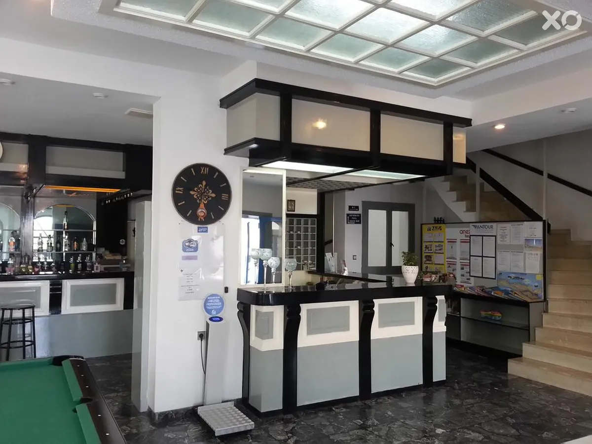 Iro Hotel