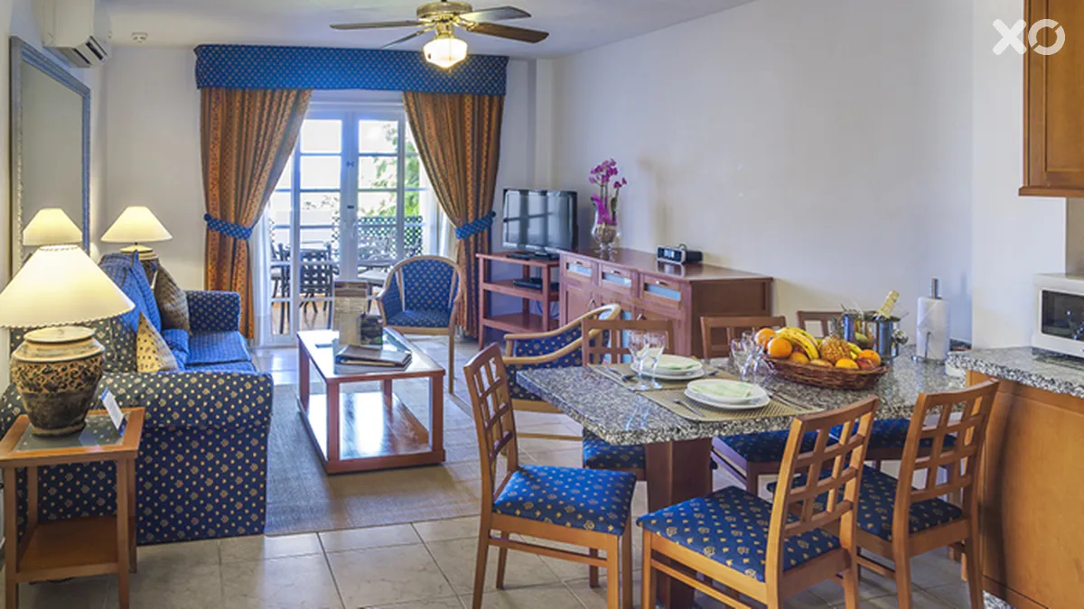 Pueblo Torviscas Apartments