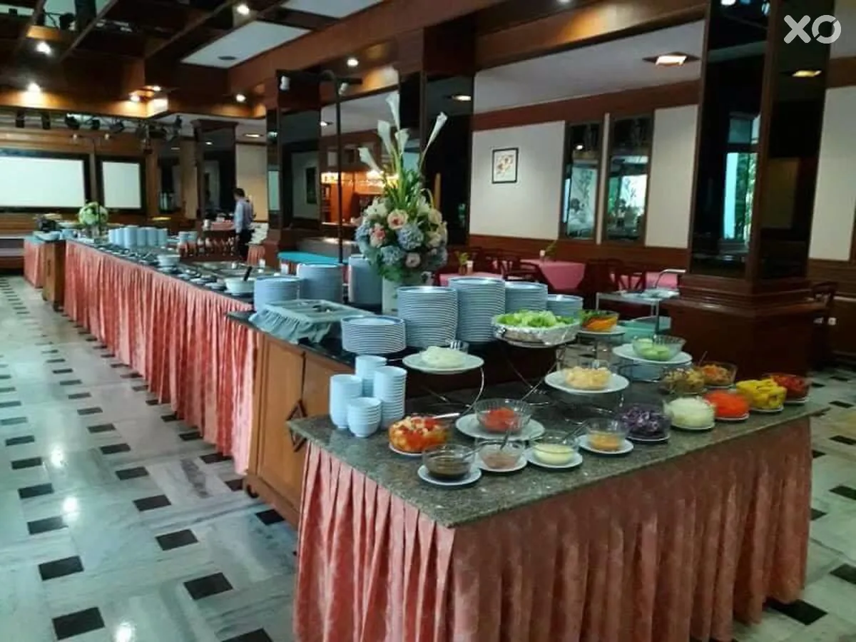 Royal Palace Hotel