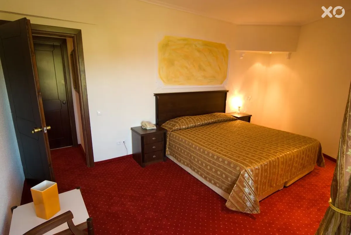 Mendi Hotel