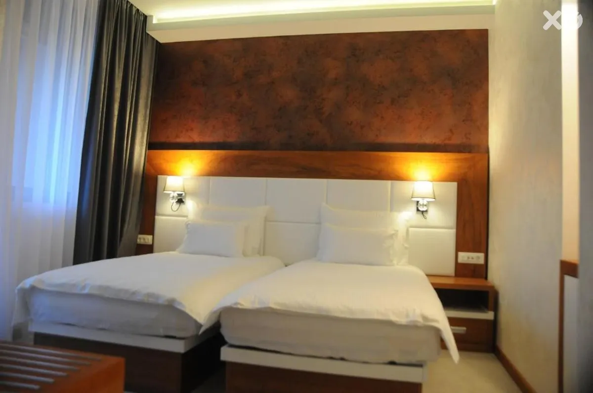 Porto In Hotel