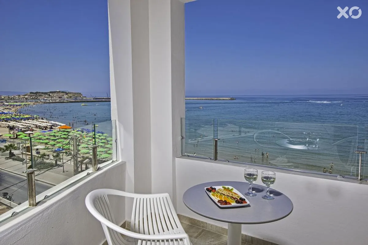 Swell Boutique Hotel