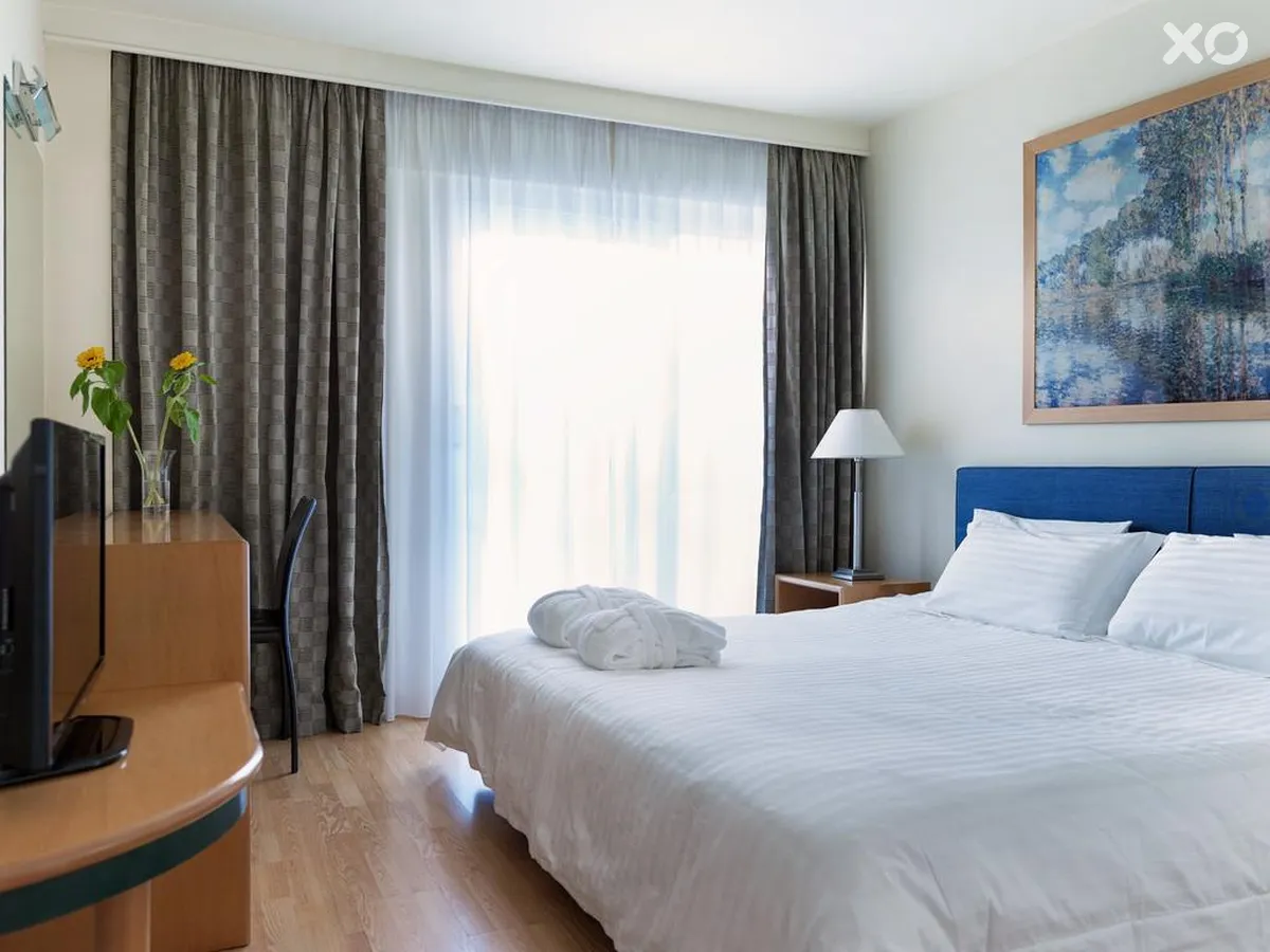 Blazer Suites Hotel