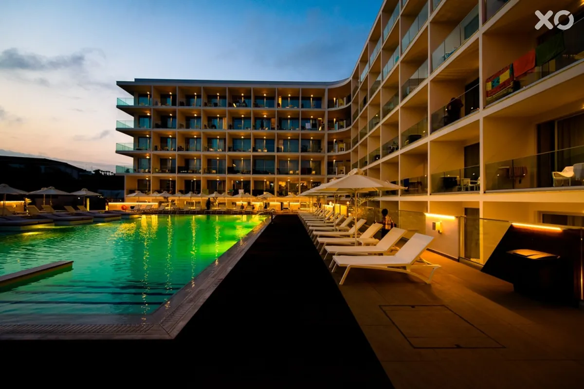 Eleana Hotel