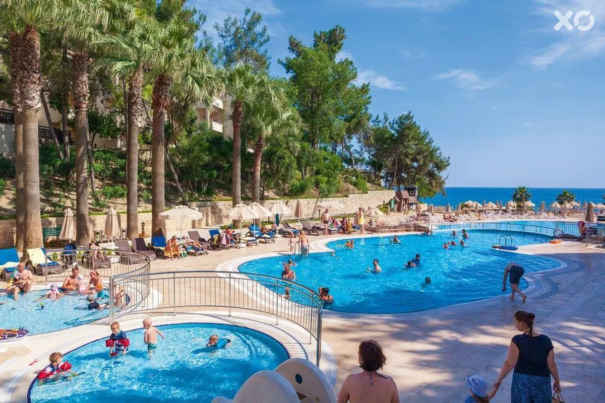 Melas Holiday Village