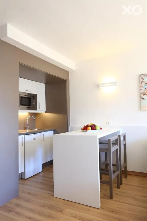 Jade Apartments