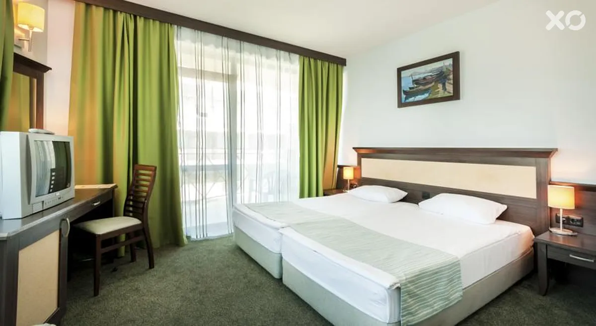Lion Hotel
