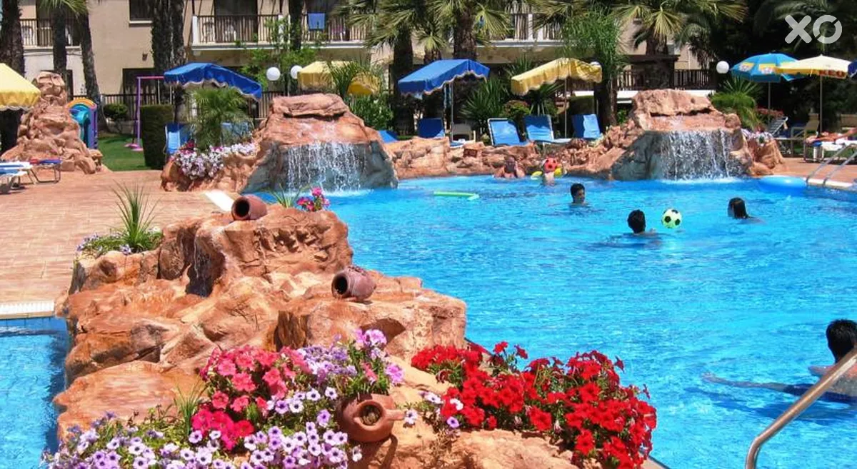 Loutsiana I & II Hotel Apts
